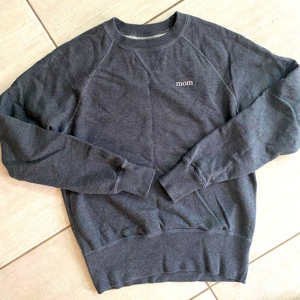 Province of Canada Mom Crewneck